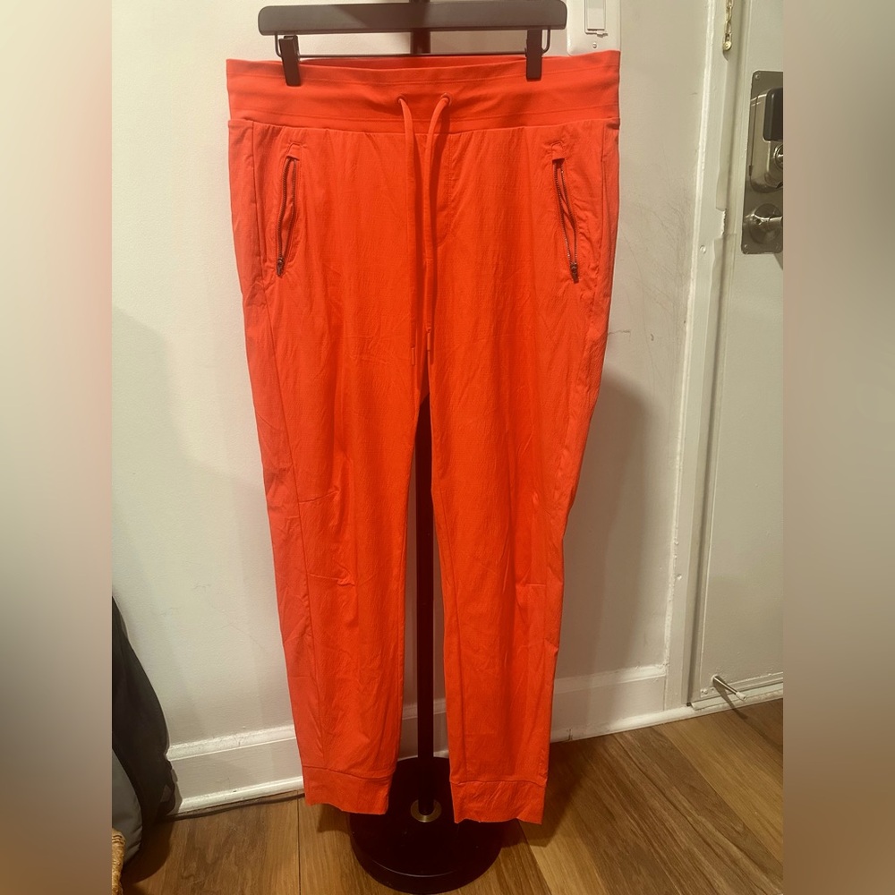 Athleta Trekkie N Jogger -14T